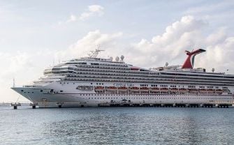 Godinama radili na brodu, a sada retroaktivno moraju platiti porez državi