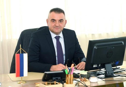 Minić: “Riječ je o najobičnijoj manipulaciji bijeljinske uprave semberskim poljoprivrednicima”