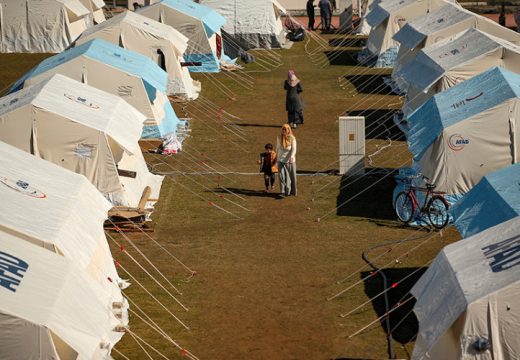 Srpska priprema konvoj od deset šlepera za zemlje pogođene razornim zemljotresom