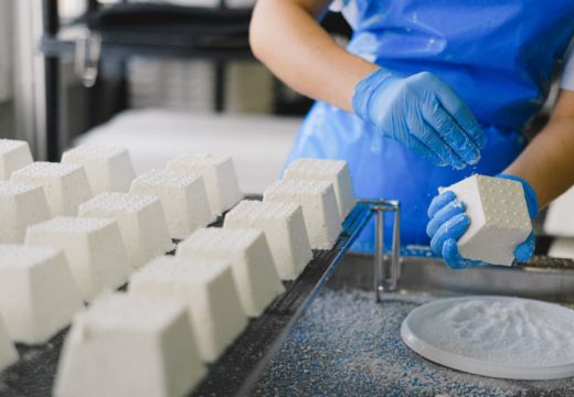 Domaći sir gubi bitku s uvoznim