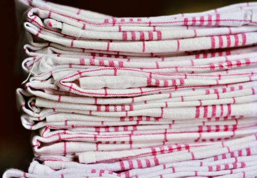 Krenula u Hrvatsku sa 15 kuhinjskih krpa pa dobila kaznu