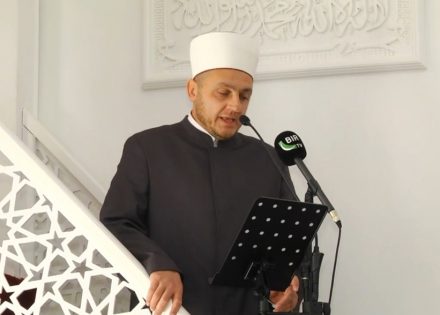 Imam iz Kozarca se izvinio na hutbi, oglasio se i Rijaset IZ