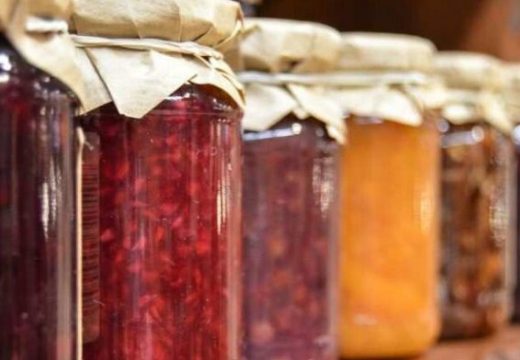 Trik kako da vam se na hrani u otvorenoj tegli ne stvori plijesan