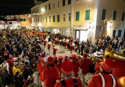 U Herceg Novom svečano otvoren 54. po redu Praznik mimoze