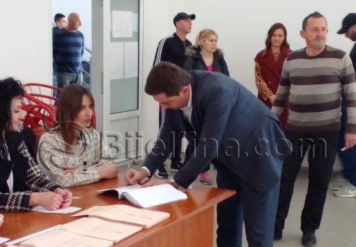 Biračka mjesta zatvorena: Bijeljinci se izjasnili o opozivu gradonačelnika