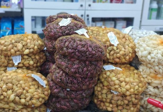 Zabranjen uvoz 4.000 kilograma sjemena luka iz Nizozemske