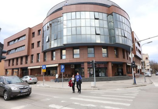Zatvoren konkurs za izbor prvog čovjeka UIO BiH: Fotelju mjerka 10 kandidata, među njima i Tegeltija