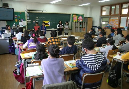 Srednjoškolci traže predmet zdravstvena zaštita mladih