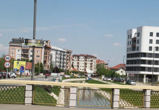 Promjenljivo oblačno sa sunčanim intervalima