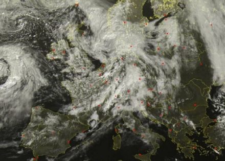 Džinovski ciklon sa Atlantika juri prema Evropi