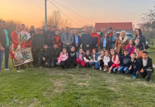 Večeras emitovanje prve epizode o porodici iz Glavičica (Foto, Video)