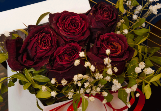 Ova namirnica iz kuhinje odmah oživljava UVELE RUŽE