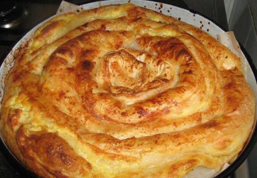 Recept koji je hit na internetu: Da li ste probali mekanu pitu s gaziranom vodom?