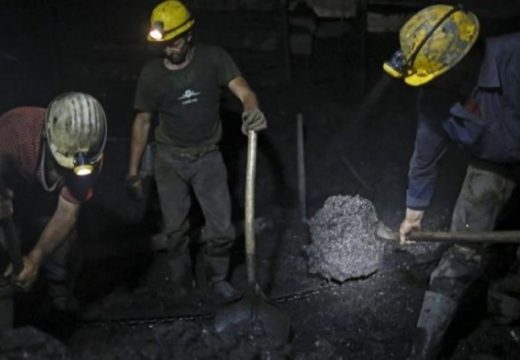 Političarima plate više za 600 KM, policiji za 100, a rudarima ništa