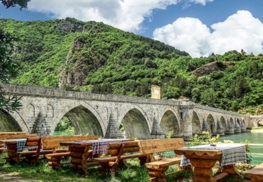 Za turističke vaučere spremno sve osim para