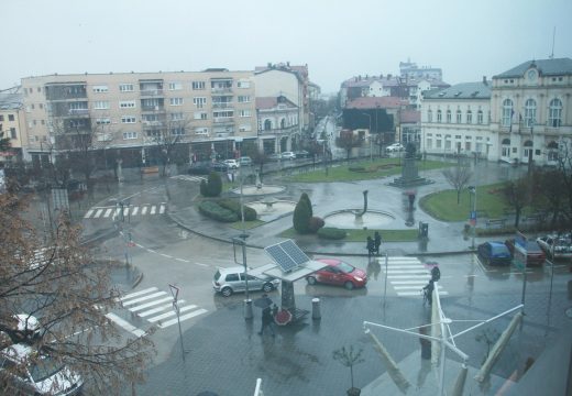 Zahlađenje i pljuskovi sa grmljavinom