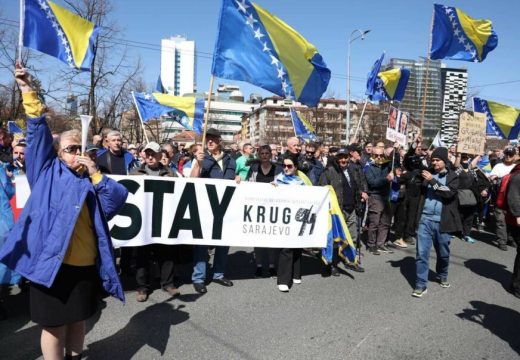 Buđenje građana ili SPAVANJE DUBOKIM SNOM“ Šta su nam pokazali posljednji protesti ispred OHR?