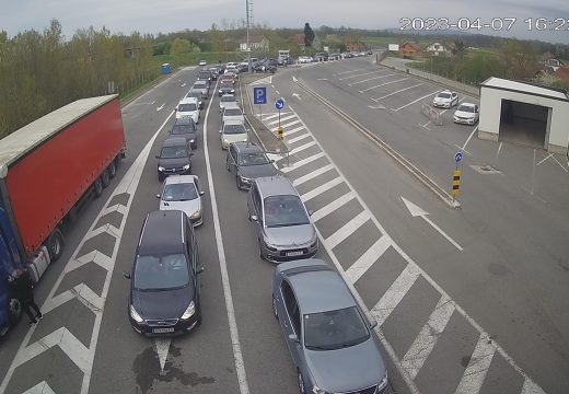 Gužve na granici pred predstojeće praznike