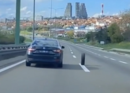 Scena poput one iz “Žikine dinastije” nasmijala internet (Video)