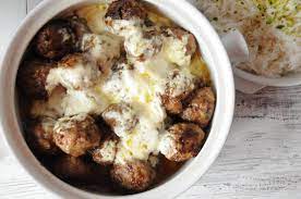 Prijedlog za danas :Ćufte s kajmakom