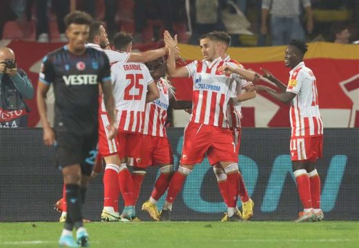 Pešić odgurnuo Dragovića poslije postignutog gola (VIDEO)