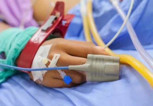 Preminula djevojčica koja je teško ranjena u pucnjavi u OŠ “Vladislav Ribnikar”