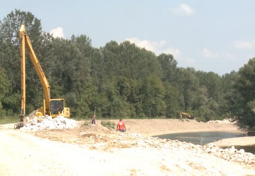 Drinski nasip: Vlasnicima nekretnina u Janji isplaćeno 387.246 KM