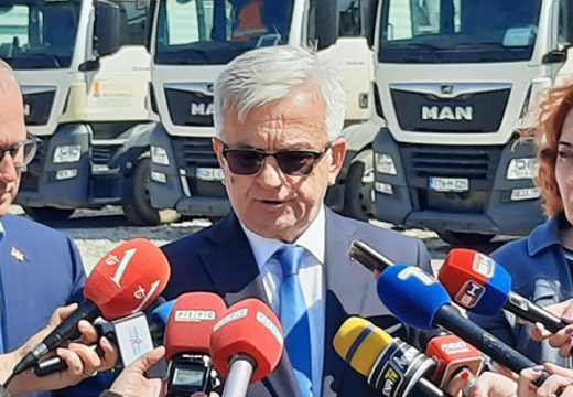 Čubrilović: Nikada snažnija komunikacija u putnoj privredi