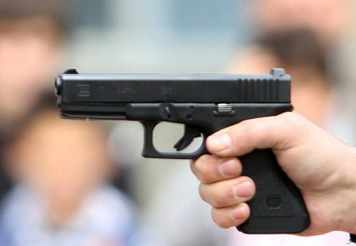 U BiH trenutno na snazi 12 zakona o oružju