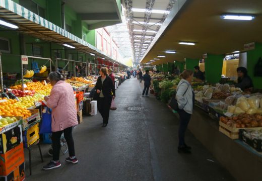 Institucije ćute, građani stežu kaiš
