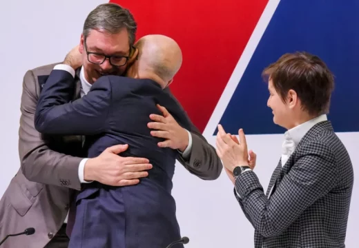 Miloš Vučević novi predsjednik SNS!