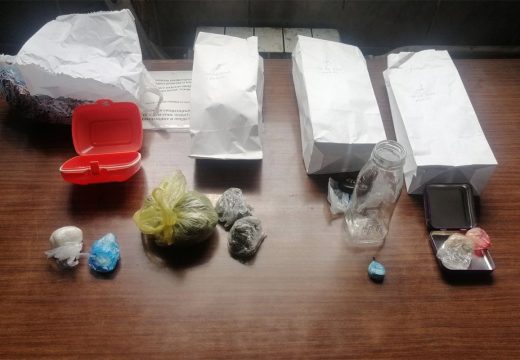 U pretresu u Srebrenici pronađeni novac i droga