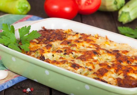 Prijedlog za danas : Lagana ljetna musaka (VIDEO)