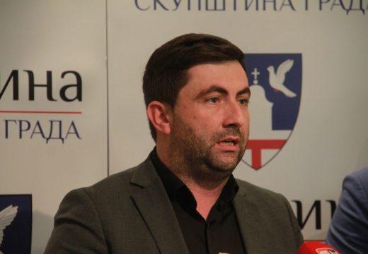 Gradonačelnik Bijeljine: Javno izvinjenje dobronamjernim prosvjetnim radnicima