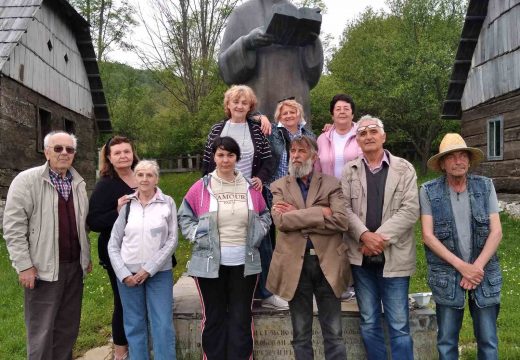 Književni klub „Jovan Dučić“: Uspješno gostovanje u Mrkonjić Gradu