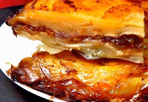 Prijedlog za danas: Pikantna musaka (VIDEO)