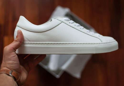 Kako da najefikasnije očistite bijeli đon na patikama (VIDEO)