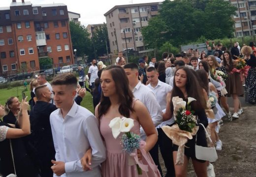 “Od kolijevke pa do groba najljepše je đačko doba”