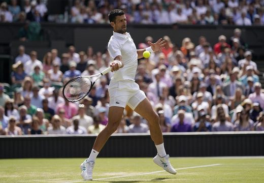 Dalje ide, dalje ide… Đoković savladao Hurkača u osmini finala Vimbldona