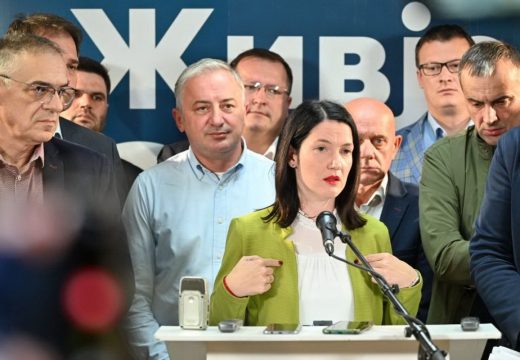 Opozicija za istim stolom, da li je Jeleni Trivić oprošteno?