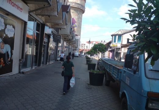 Bijeljina: Pripreme za Ulicu kišobrana