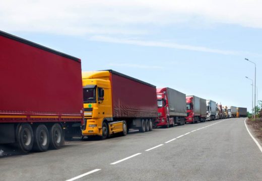 Na Rači duga kolona teretnih vozila, koristiti Pavlovića most