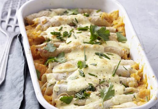 Prijedlog za danas: Zapečene punjene palačinke sa sezonskim povrćem