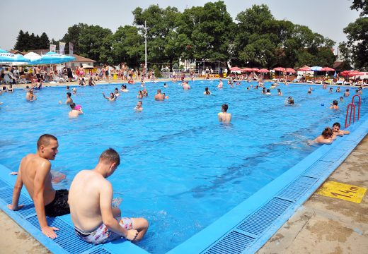 U Banji Dvorovi zadovoljni posjetom, bez obzira na loš početak turističke sezone (Video)