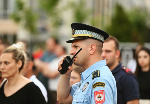 Uhvaćeni tokom krijumčarenja ljudi, povrijeđeni policajci