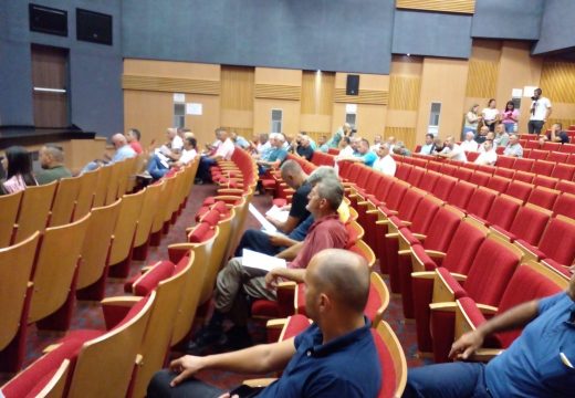 Sastanak sa semberskim farmerima o suzbijanju afričke svinjske kuge