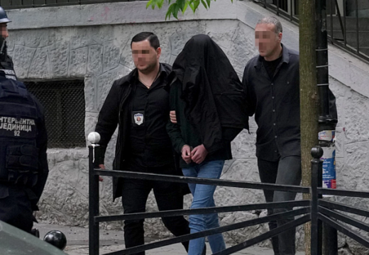 Nema zgradu i učionice, ali ima 80 nastavnika pred kojima je najteži zadatak (FOTO)