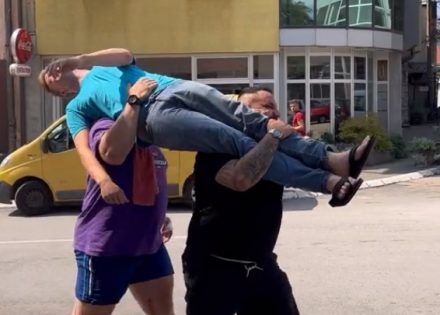 Amerikanac snimio najbolju reklamu za Balkan ikad (Video)