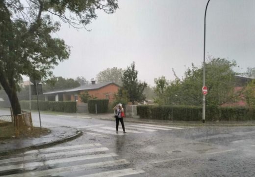 Banjaluku pogodio snažan pljusak (Video, Foto)