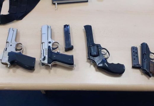 Iz policijske stanice ukrao i prodao 19 pištolja: Podnesena optužnica protiv policajca Aleksandra Tošića iz Sokoca